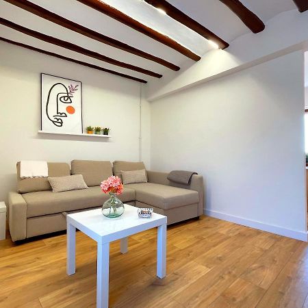 Apartamentos Vianeando Viana  Bagian luar foto